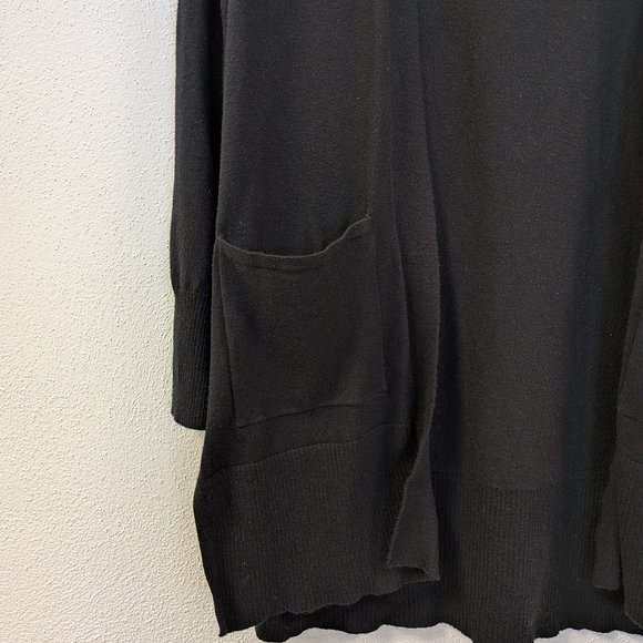 Elegant Black Open Front Cardigan - Picture 3 of 4